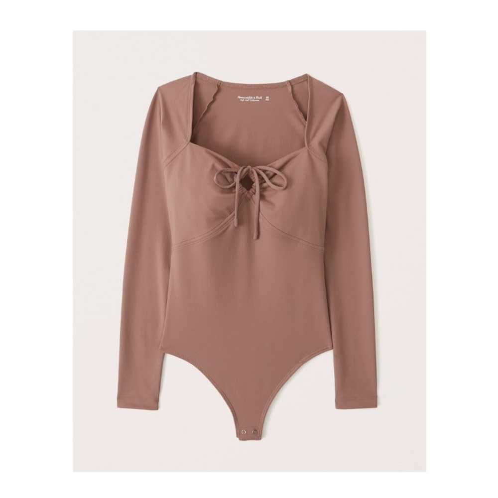 NWT Abercrombie seamless long sleeve bodysuit in taupe (sz S)